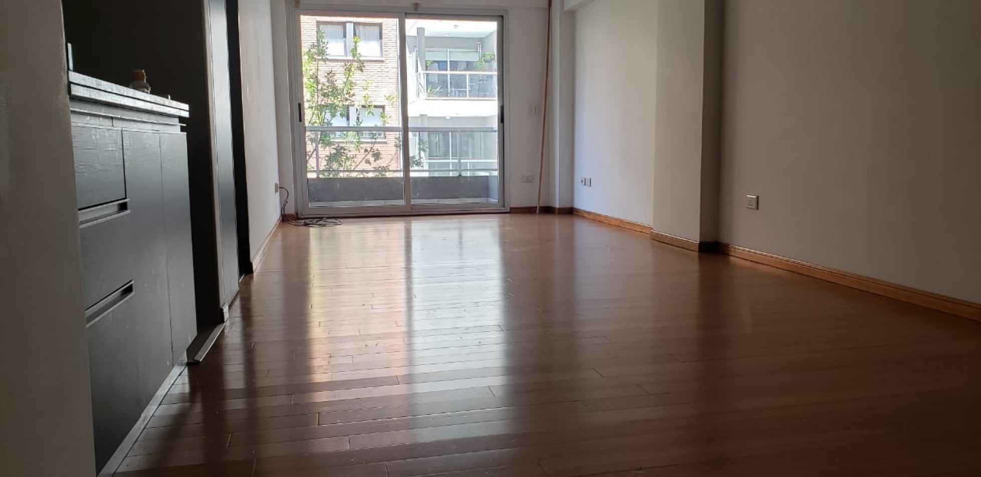 MONOAMBIENTE EN LAS CAÑITAS - CUARTO PISO - CATEGORIA
