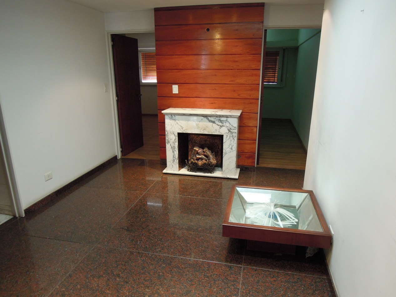 CASA DE CATEGORIA 5 DORMITORIOS