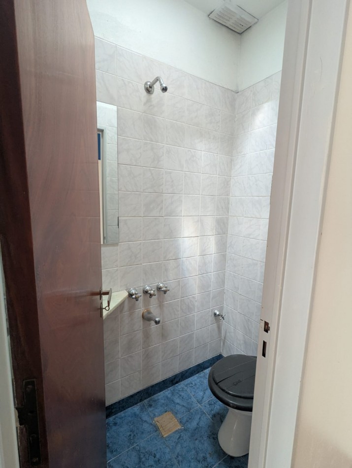 CASA DE CATEGORIA 5 DORMITORIOS