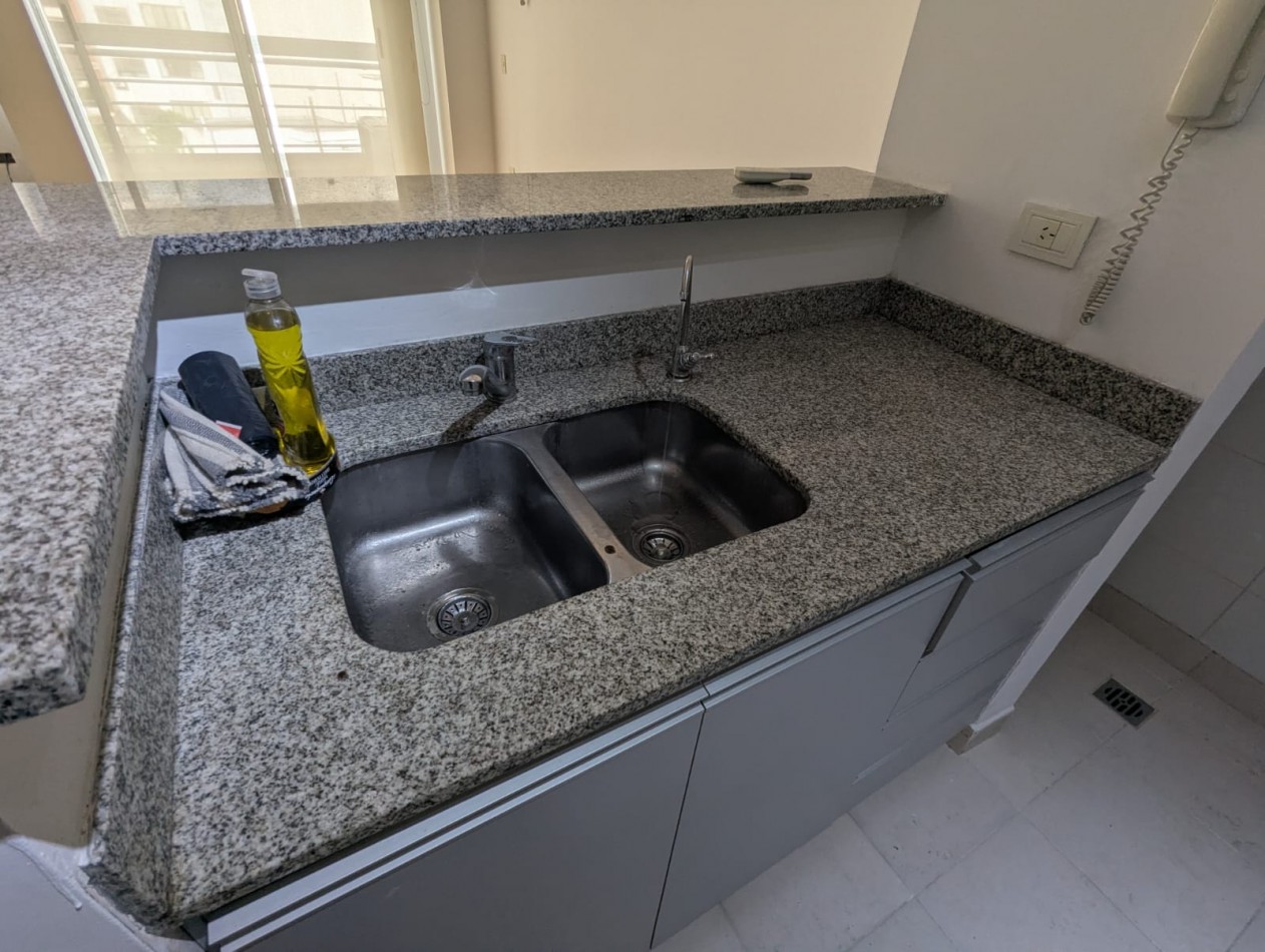 HERMOSO MONOAMBIENTE DIVISIBLE A UNA CUADRA DEL PARQUE CHACABUCO