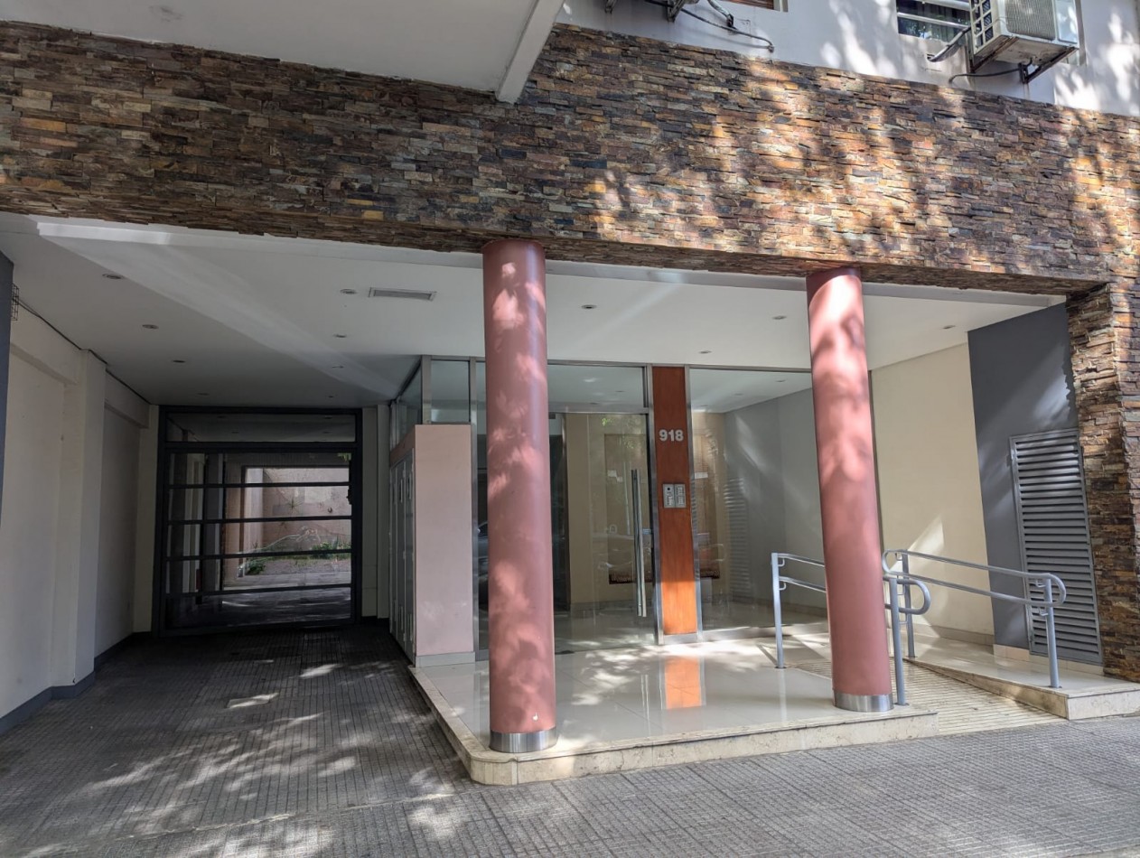 HERMOSO MONOAMBIENTE DIVISIBLE A UNA CUADRA DEL PARQUE CHACABUCO