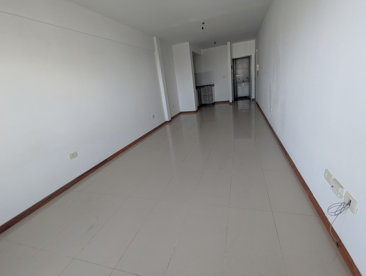 MONOAMBIENTE EN ESPECTACULAR UBICACION TODO LUZ