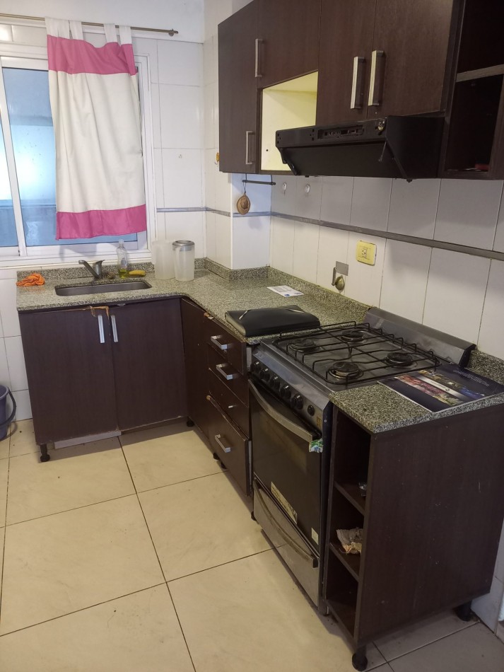  EXCELENTE MONOAMBIENTE EN ZONA RESIDENCIAL. VILLA DEL PARQUE. FLORES NORTE. TRANQUILO Y CON AURA. !!!!!