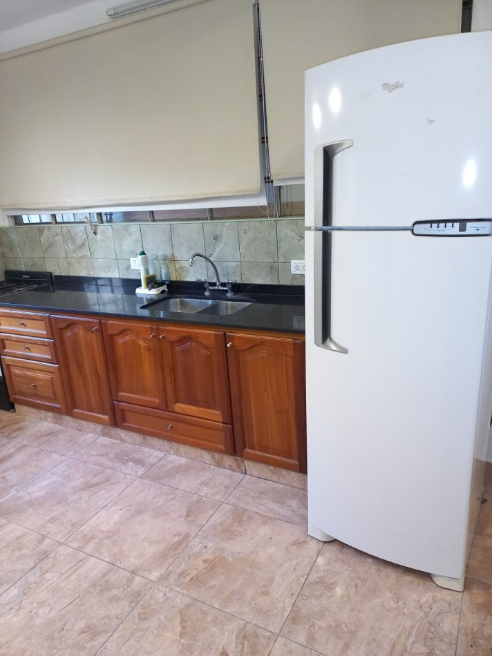 PH EN ALQUILER AMUEBLADO SIN EXPENSAS CON PATIO Y PARRILLA 90 M2 EN FLORES!!!