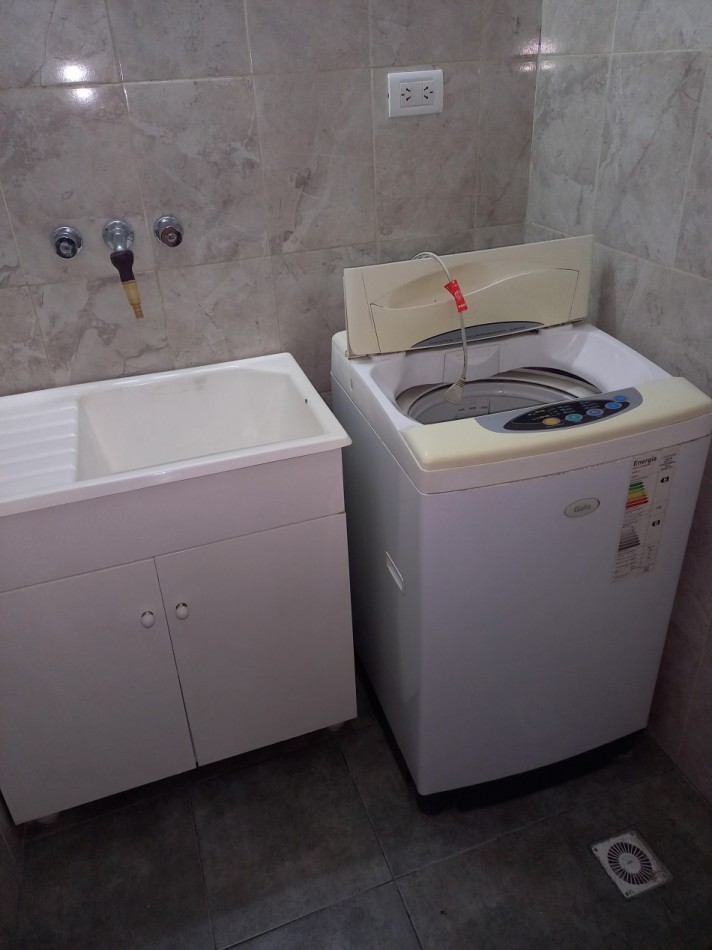 PH EN ALQUILER AMUEBLADO SIN EXPENSAS CON PATIO Y PARRILLA 90 M2 EN FLORES!!!