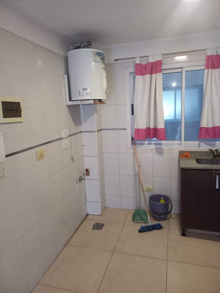  EXCELENTE MONOAMBIENTE EN ZONA RESIDENCIAL. VILLA DEL PARQUE. FLORES NORTE. TRANQUILO Y CON AURA. !!!!!