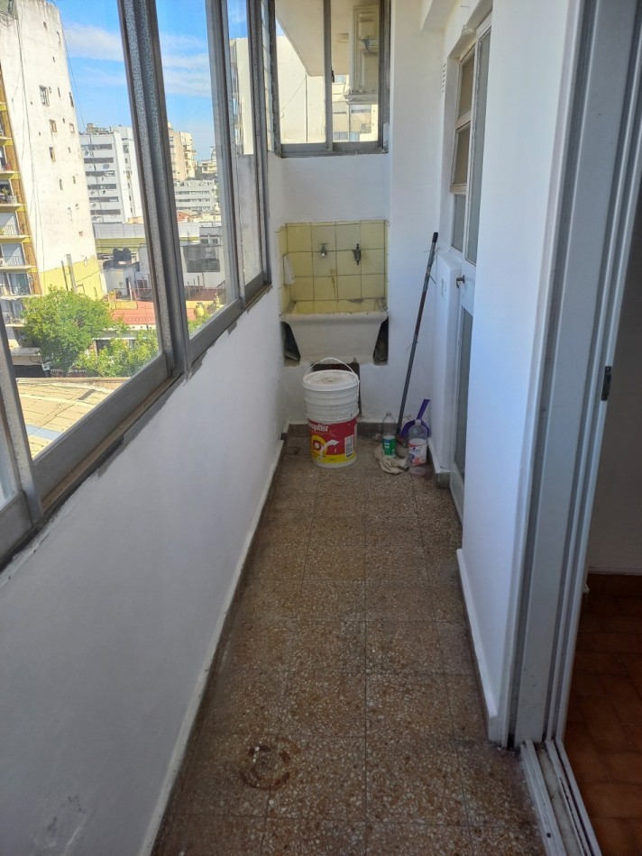 OPORTUNIDAD!!! ALQUILER 2 AMBIENTES SAN TELMO . LUMINOSO. ESPACIOSO. ZONA TURISTICA. !!!
