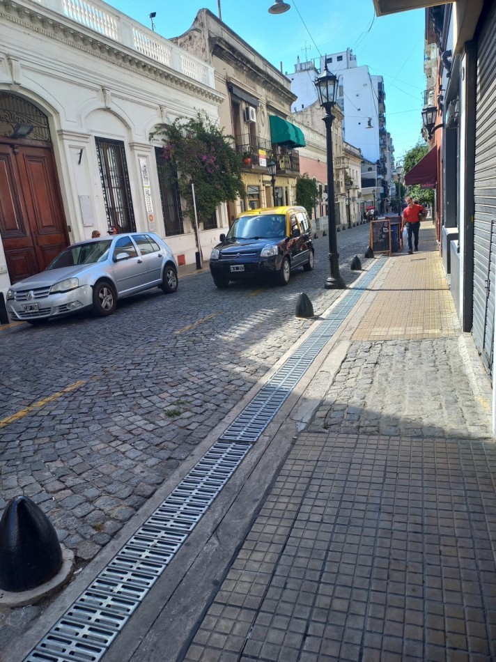 OPORTUNIDAD!!! ALQUILER 2 AMBIENTES SAN TELMO . LUMINOSO. ESPACIOSO. ZONA TURISTICA. !!!