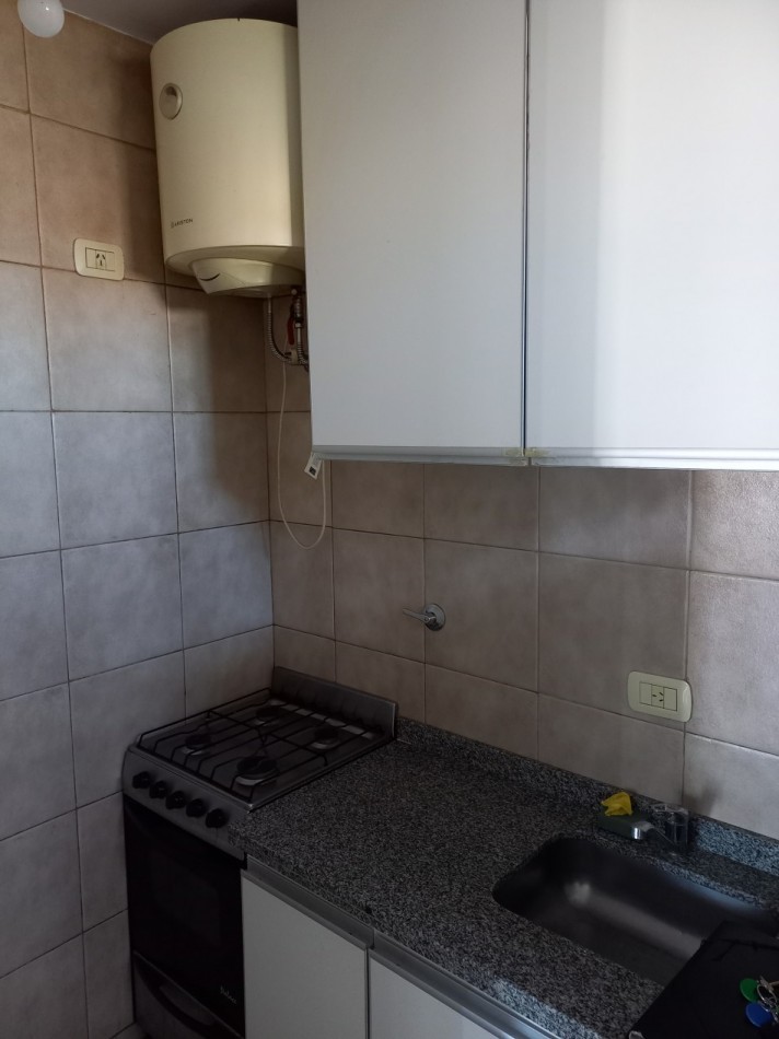 ALQUILER MONOAMBIENTE  EN PARQUE PATRICIOS-CERCA SUBTE H -OPORTUNIDAD!!!