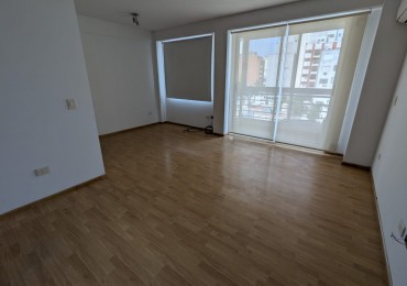 HERMOSO MONOAMBIENTE DIVISIBLE A UNA CUADRA DEL PARQUE CHACABUCO