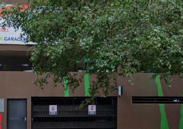 COCHERA SOBRE AV. AVELLANEDA AL 300. SEGUNDO PISO POR RAMPA. ACCESO INTELIGENTE 